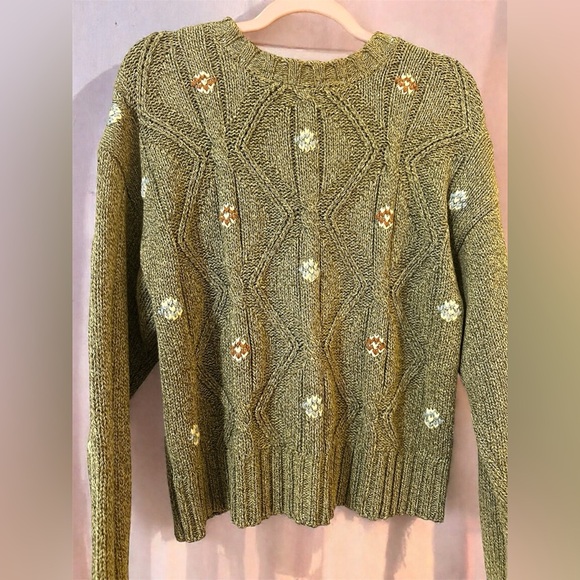Liz Wear Sweaters - Liz Wear Vintage Cable Knitted Sweater with Embroidered Flowers and Hearts